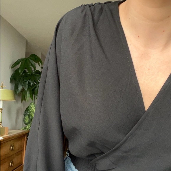 Wilfred Smocked V-Neck Wistful Blouse in Black - Picture 3 of 7